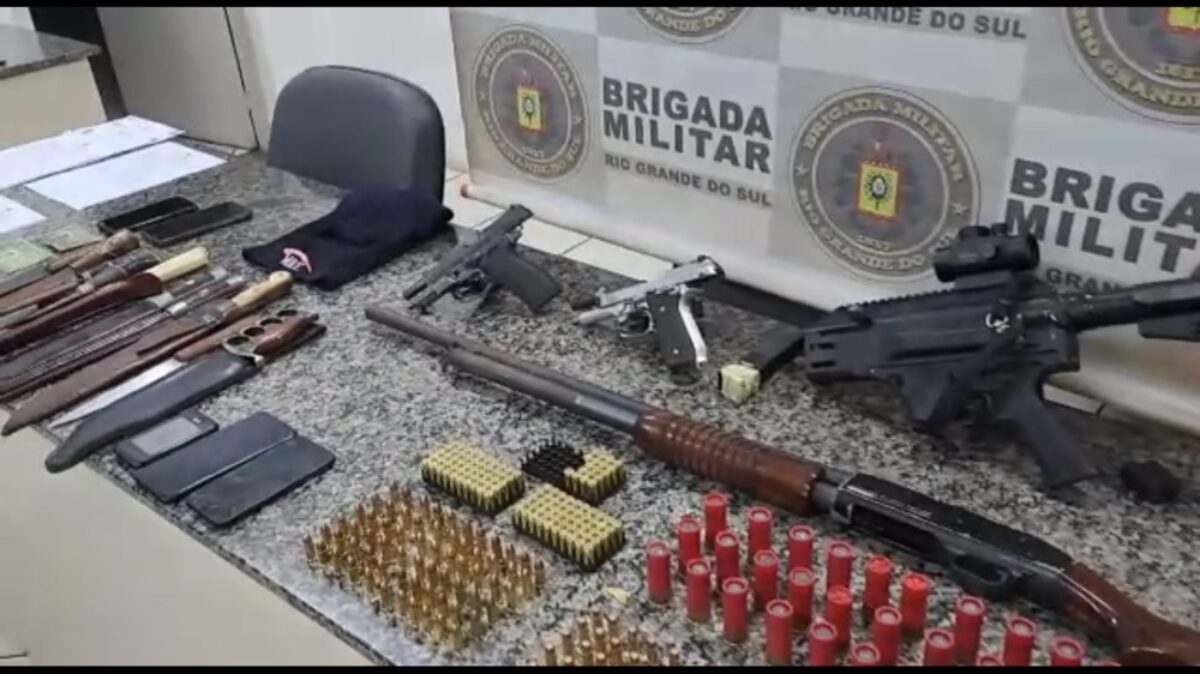 Porte ilegal de armas de fogo e captura de foragido em Santo Ângelo