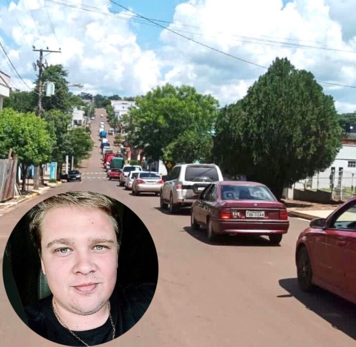 Comunidade presta homenagem póstuma ao jovem Guaraniense que morreu em acidente Comunidade presta homenagem póstuma ao jovem Guaraniense que morreu em acidente