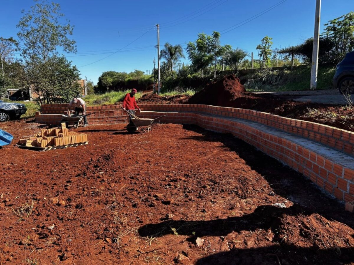 Iniciadas as obras de revitalização e construção da Praça do Bairro Fraternidade, em Cerro Largo