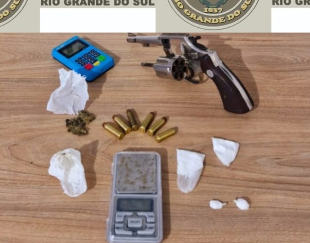 Cerro Largo: Brigada Militar prende traficante com drogas e arma