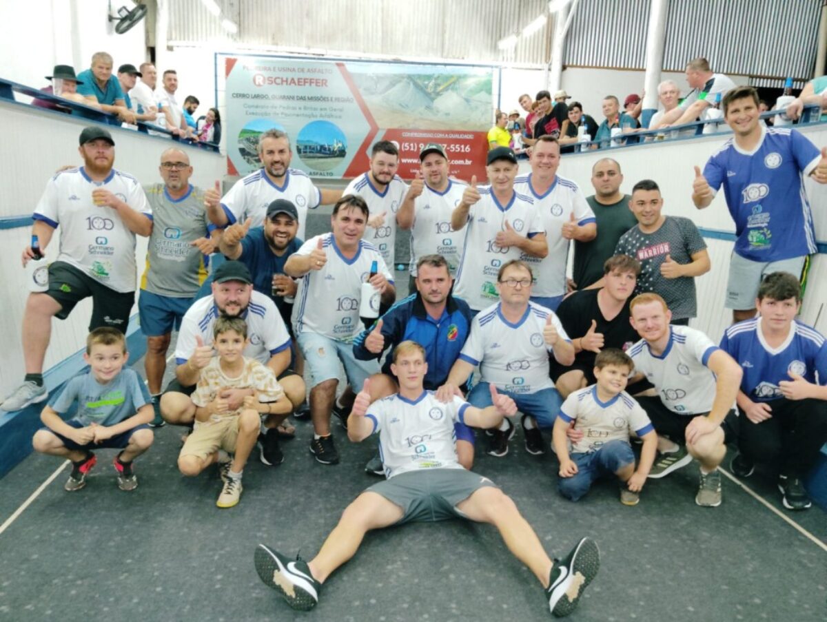 Clube Cruzeiro abre vantagem na final do Municipal de Bocha em Cerro Largo