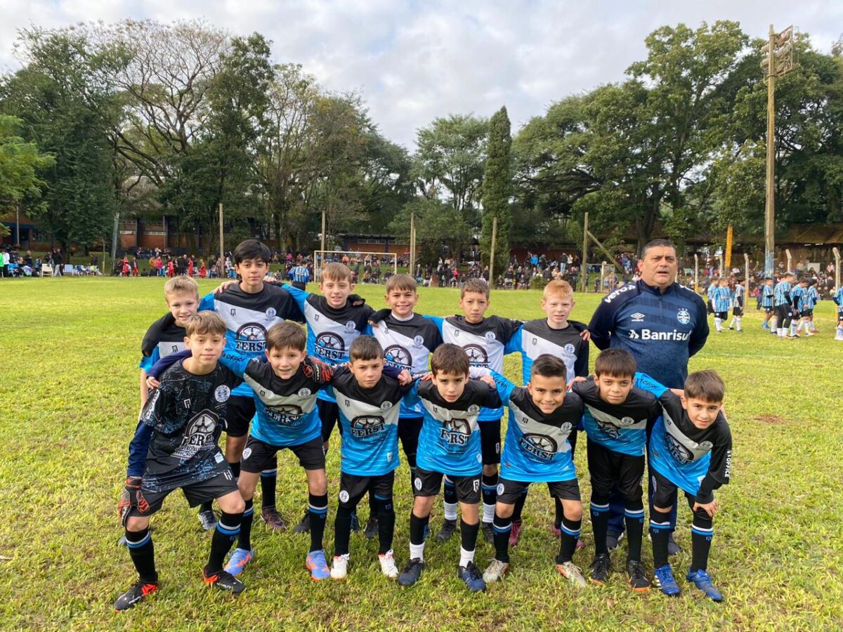 Escola conveniada do Grêmio Roque Gonzales participa da Noligaf Evolução