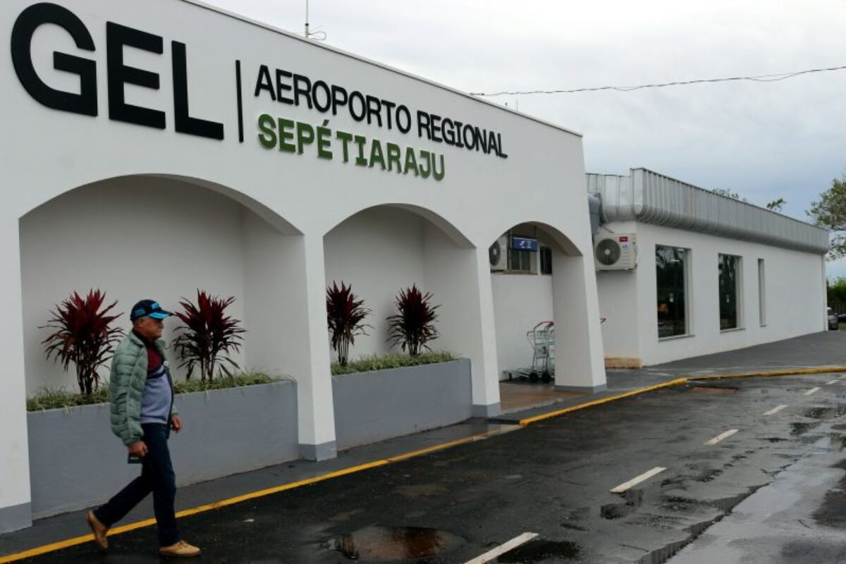 Fracassa tentativa de leilão de dois aeroportos gaúchos