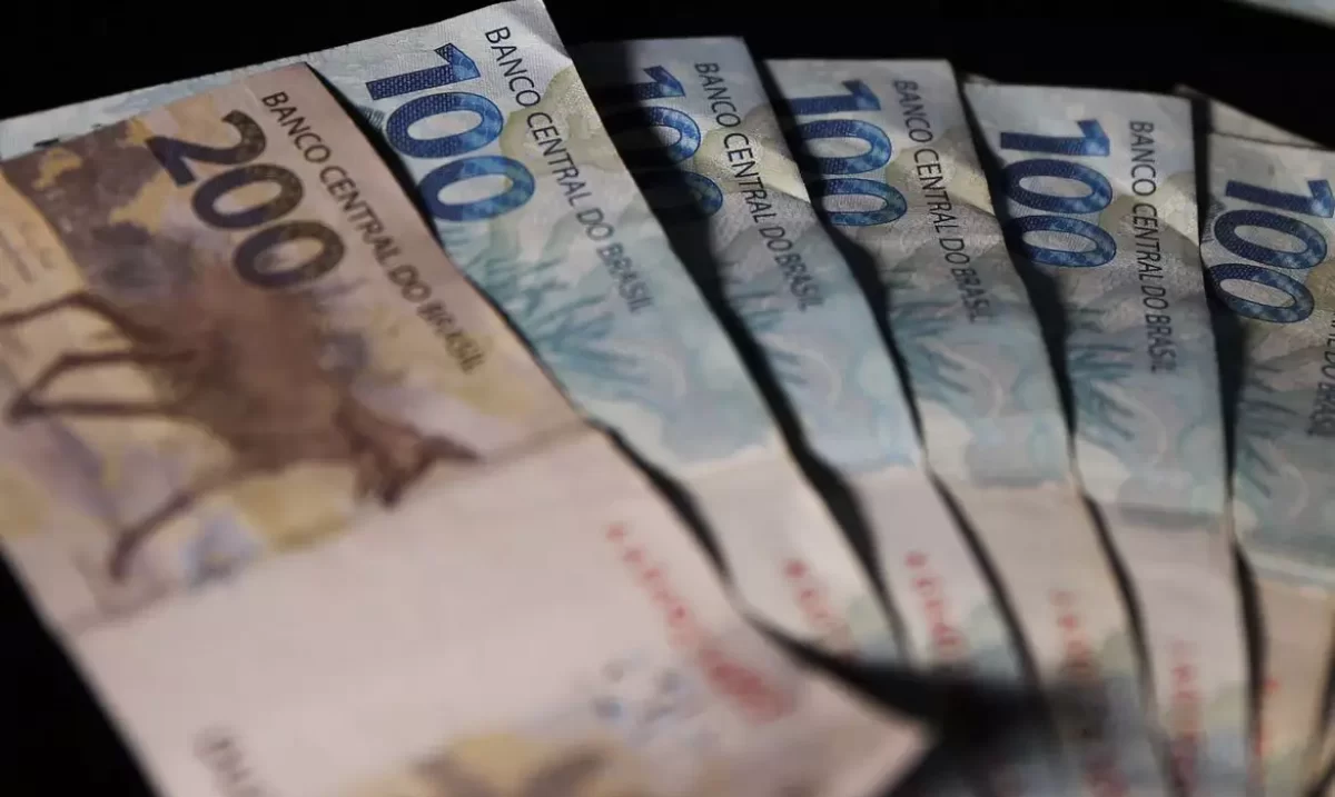 brasileiros já pagaram mais de R$ 2 trilhões em tributos
