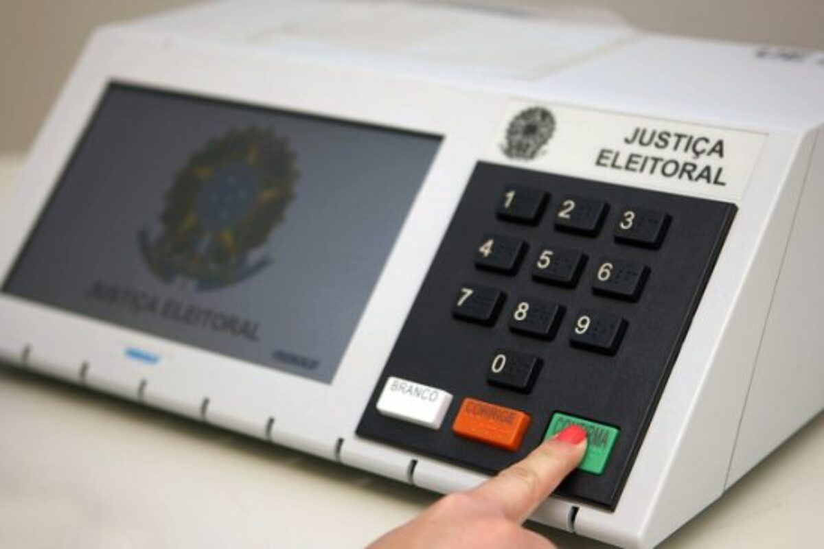 Aberto prazo para transferência temporária de local de votação