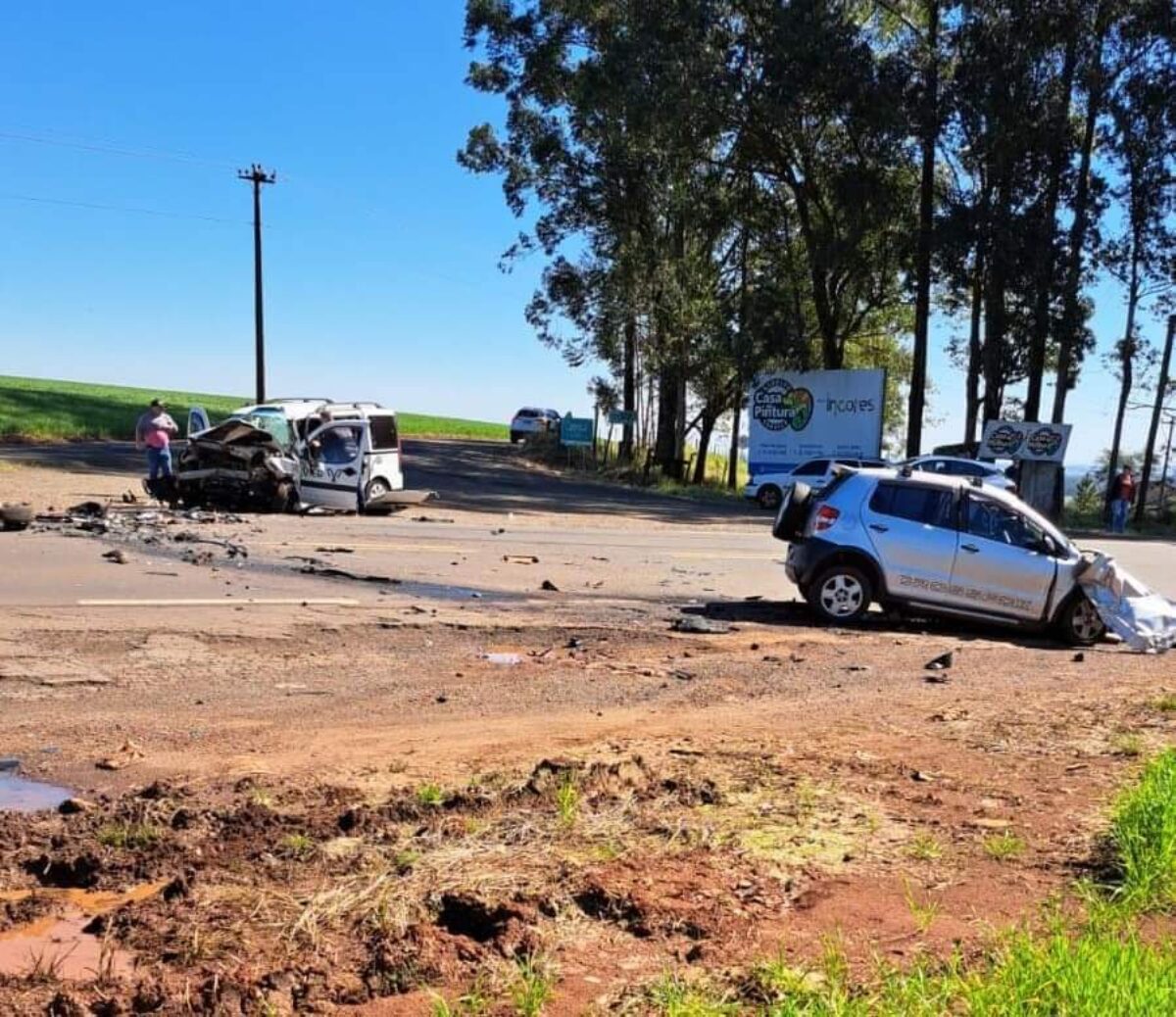 Acidente de trânsito deixa um morto e quatro feridos na região