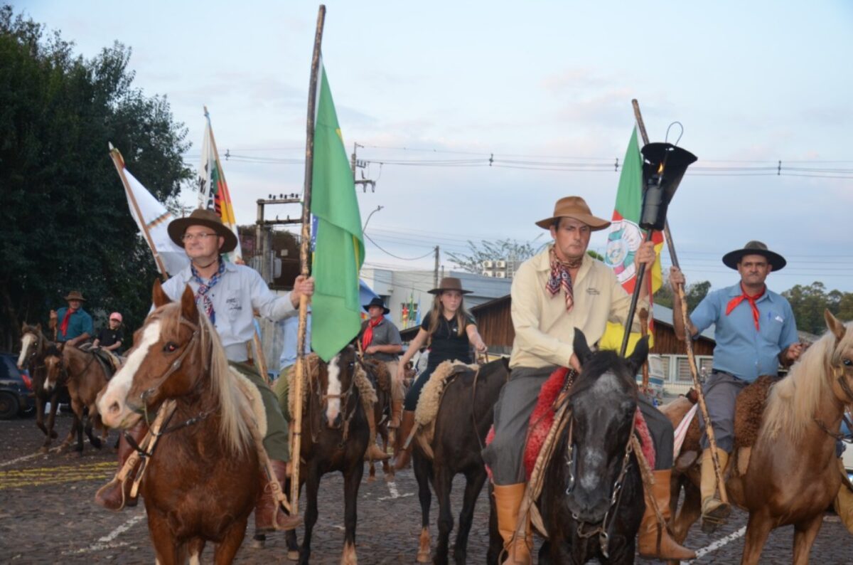 Semana Farroupilha inicia amanhã em Cerro Largo