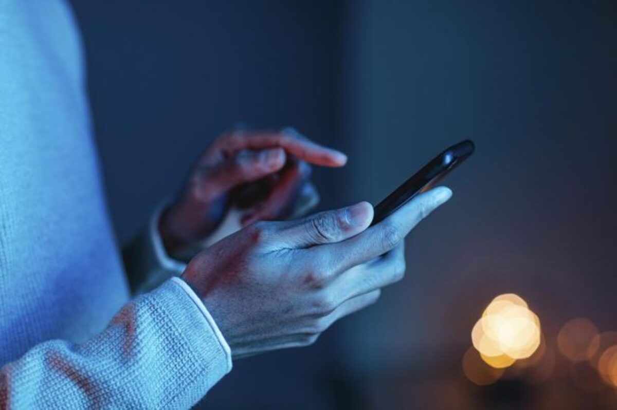 Google começa a liberar função contra roubos de celulares Android no Brasil Google começa a liberar função contra roubos de celulares Android no Brasil