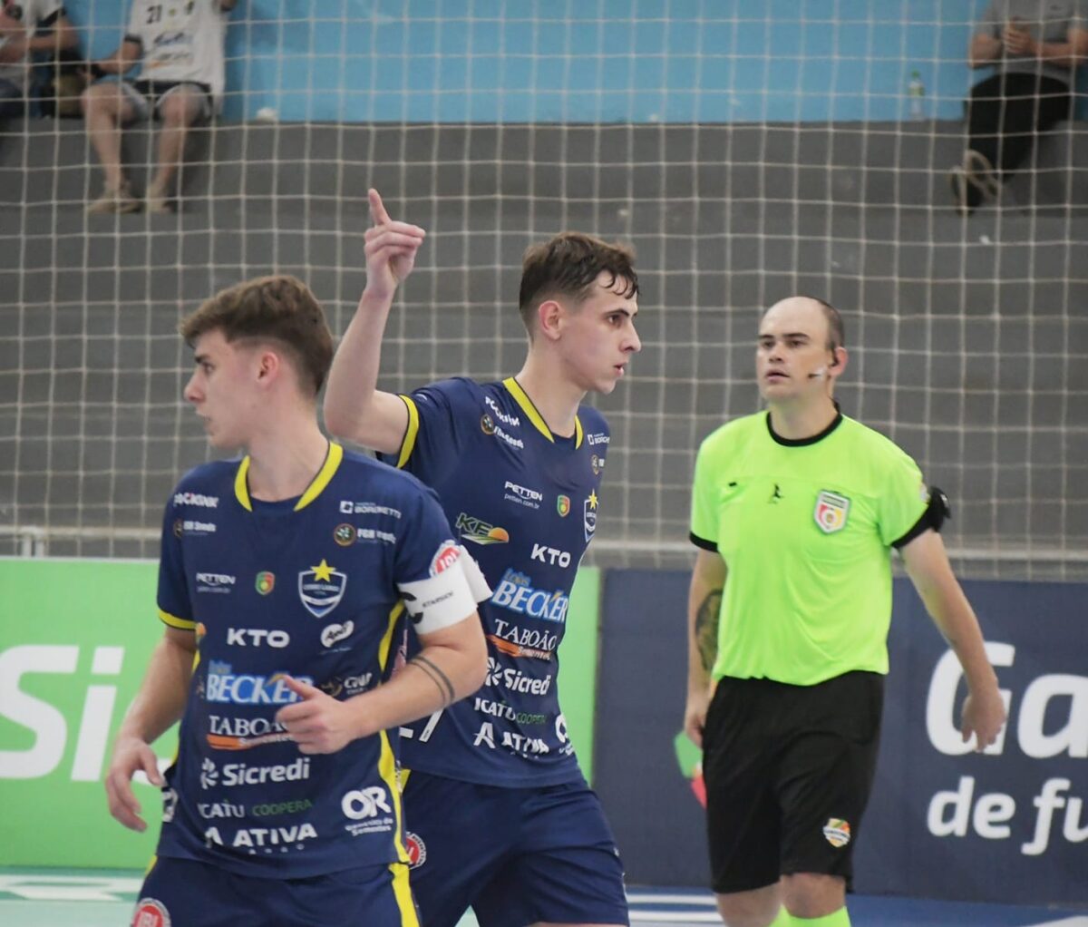 Cerro Largo Futsal sofre derrota no Gauchão Sub 20 e na Série A do Gauchão Cerro Largo Futsal sofre derrota no Gauchão Sub 20 e na Série A do Gauchão