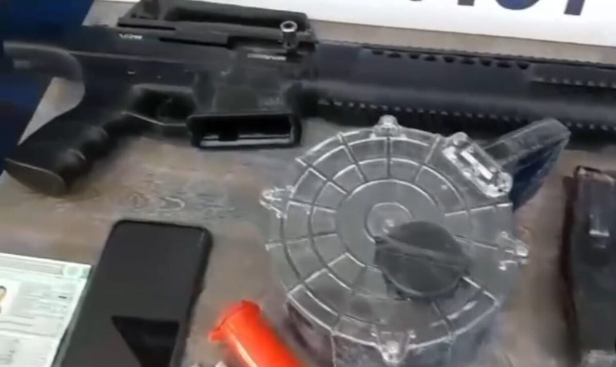 PRF prende homem com espingarda semiautomática de fabricação turca em Ijuí