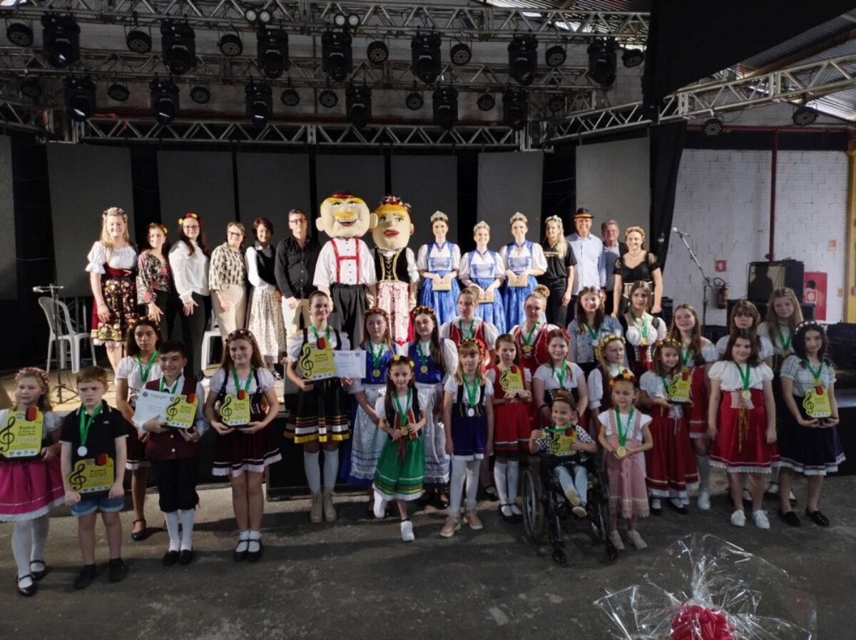 Premiados os vencedores do Festival de Canto em Língua Alemã e do Concurso de Desenho na Oktoberfest