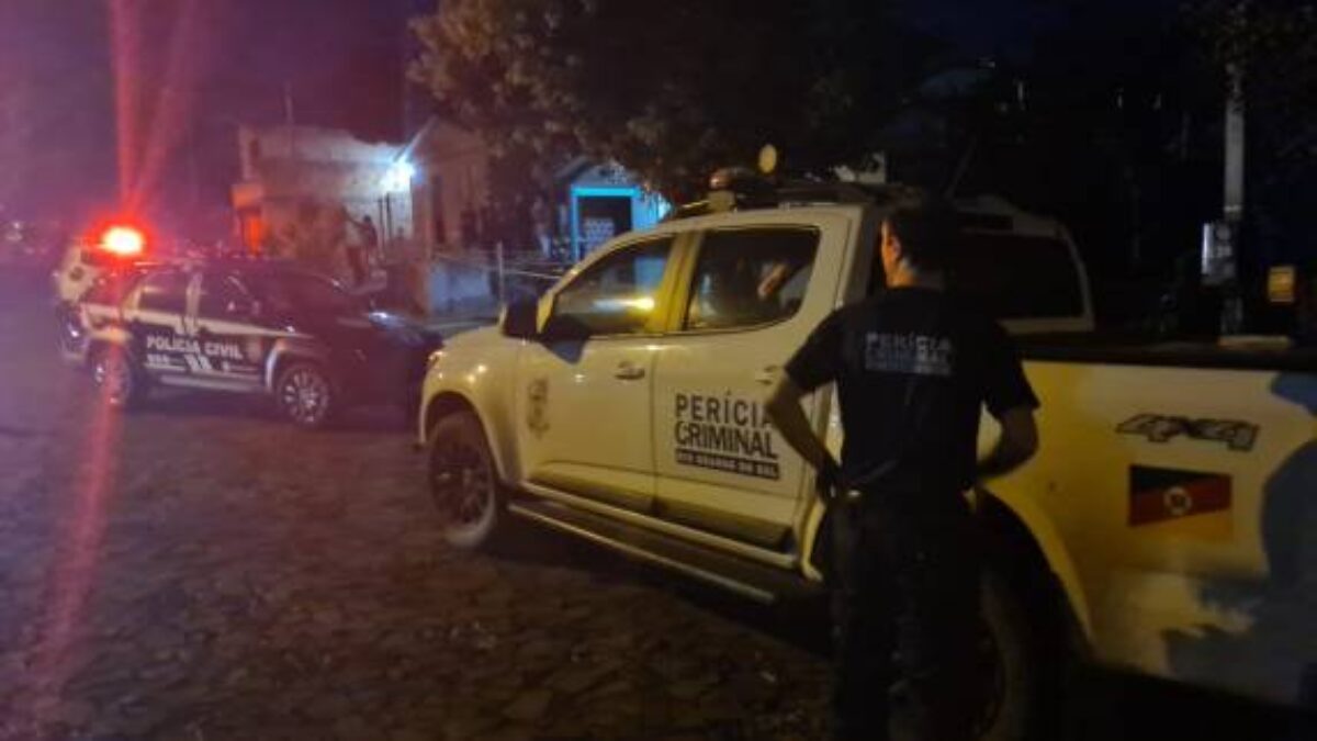 Casal é executado a tiros dentro de residência em Giruá