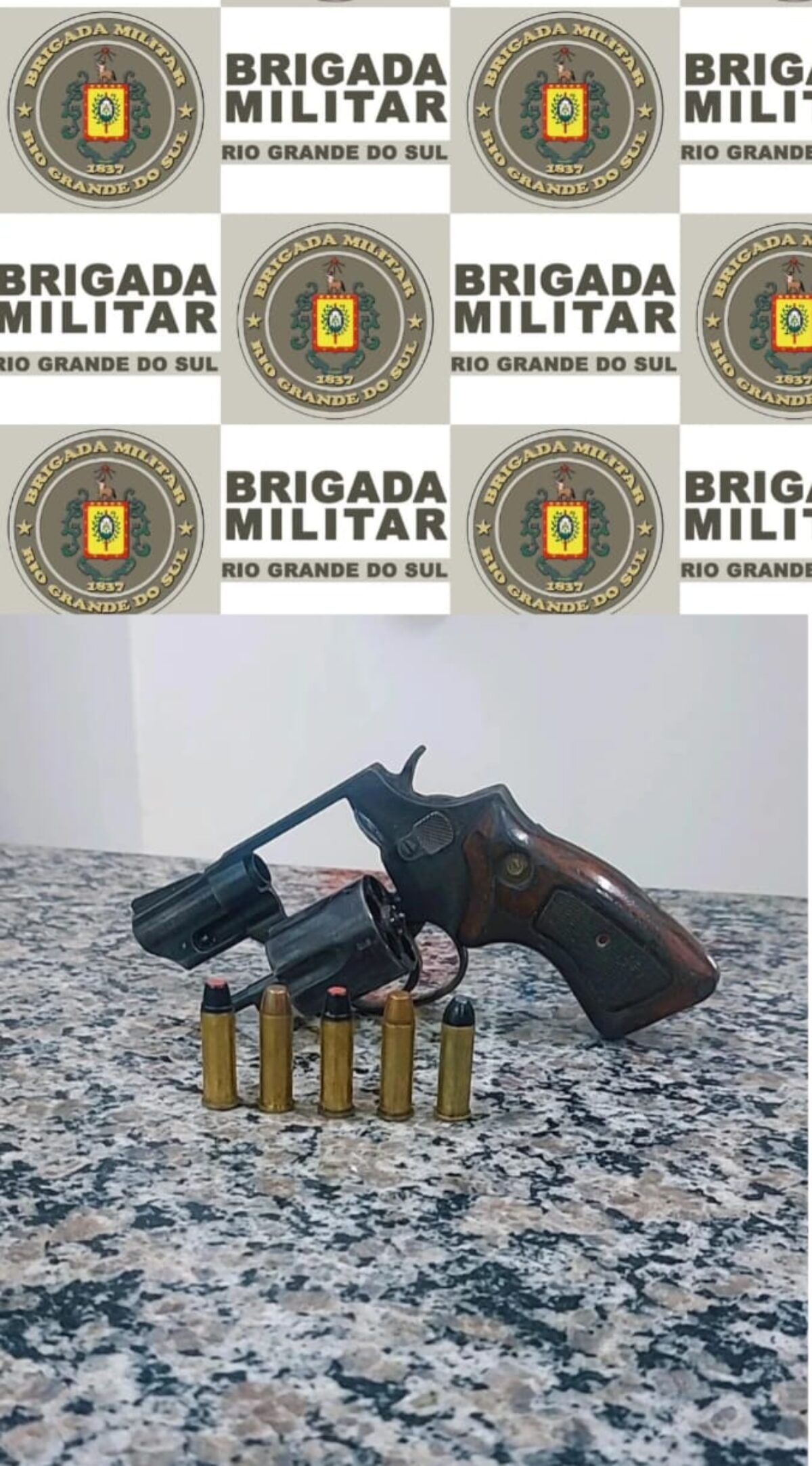 Brigada Militar efetua prisão por porte ilegal de arma em Guarani das Missões