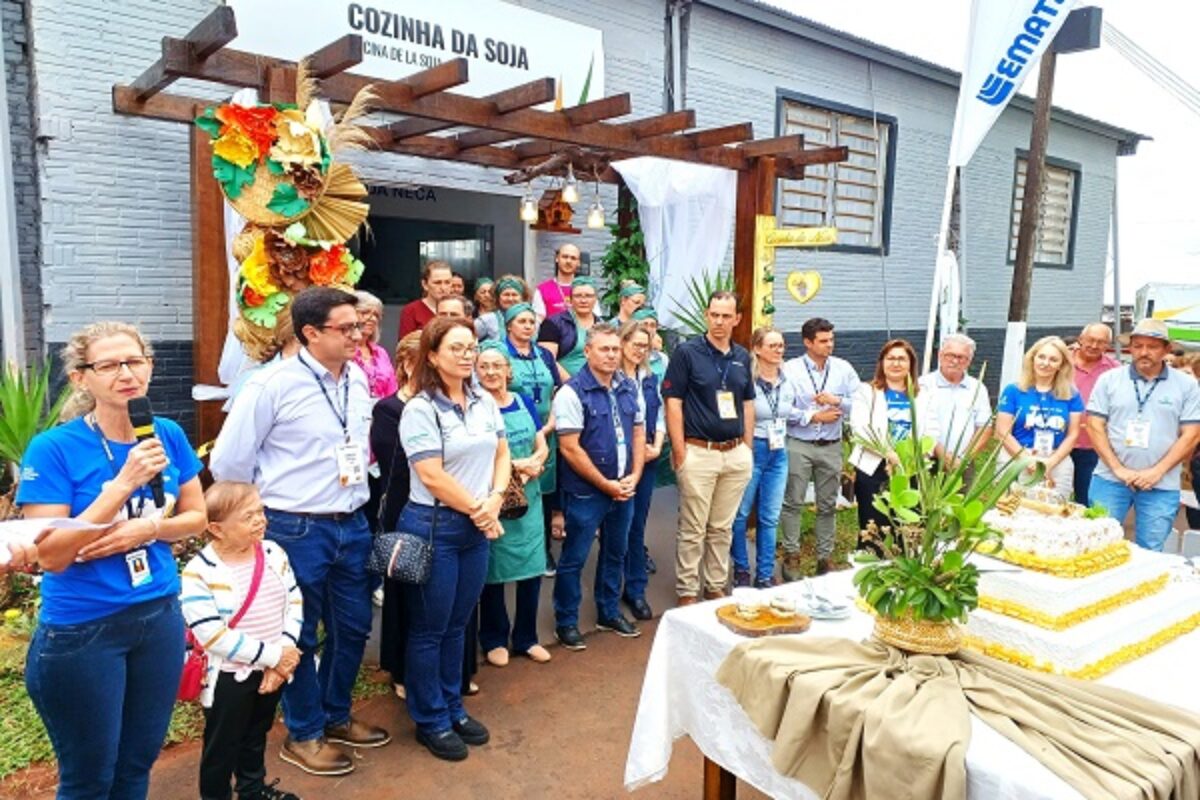 Fenasoja celebra 100 anos da soja no Brasil