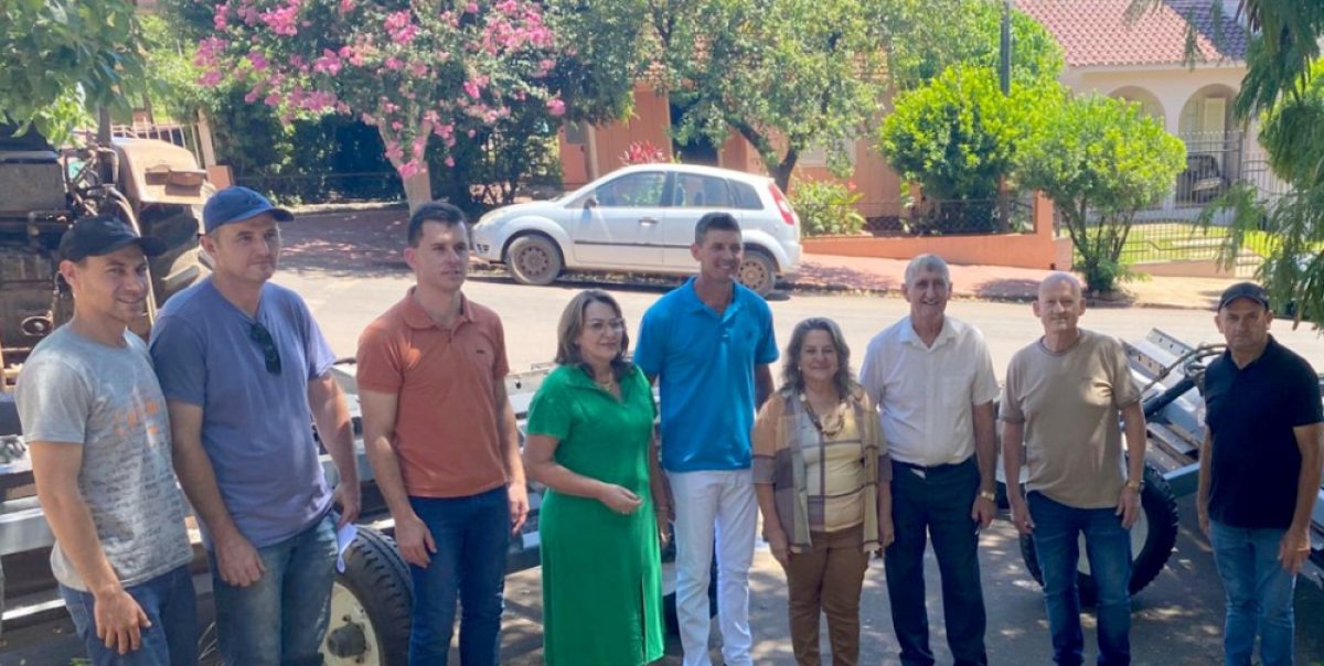 Cerro Largo recebe equipamentos agrícolas por meio de emenda parlamentar