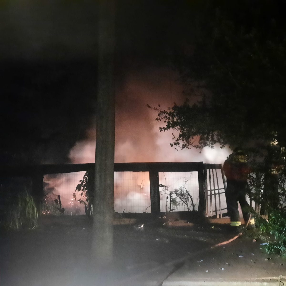 Cerro Largo: Incêndio atinge residência no bairro Esplanada durante a madrugada