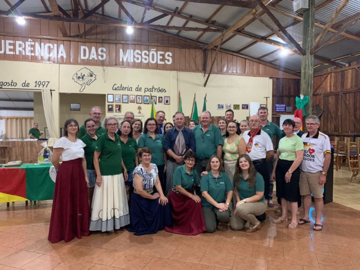 Empossada nova patronagem do CTG Querência das Missões