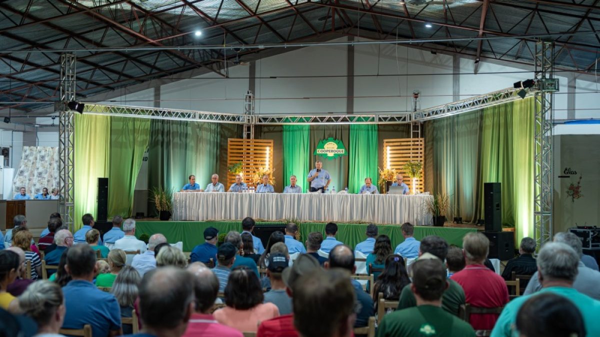 Cooperoque celebra crescimento e conquistas na Assembleia Geral de 2025