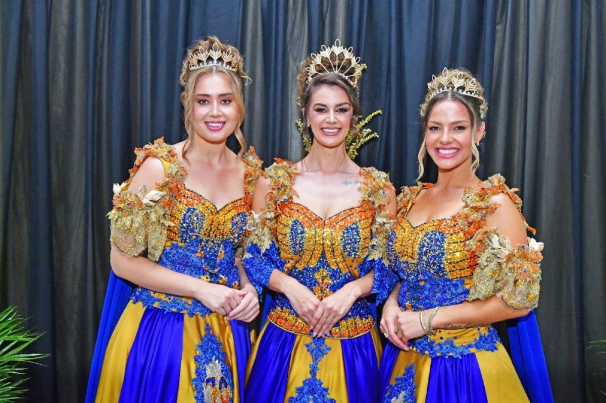 Coroadas as Soberanas da 21ª Fenamilho Internacional