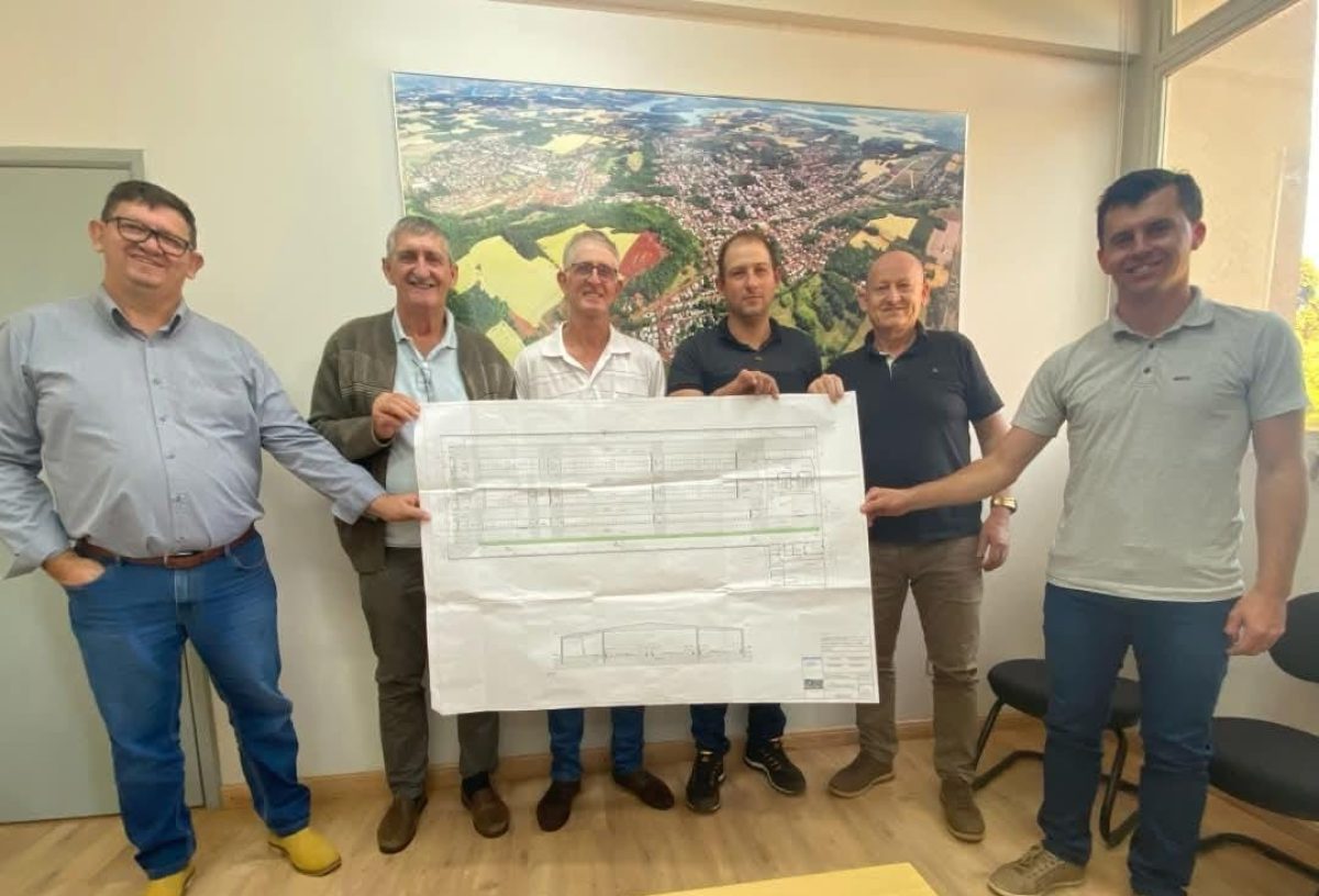 Investimento em alta tecnologia impulsionará produção leiteira em Cerro Largo Investimento em alta tecnologia impulsionará produção leiteira em Cerro Largo