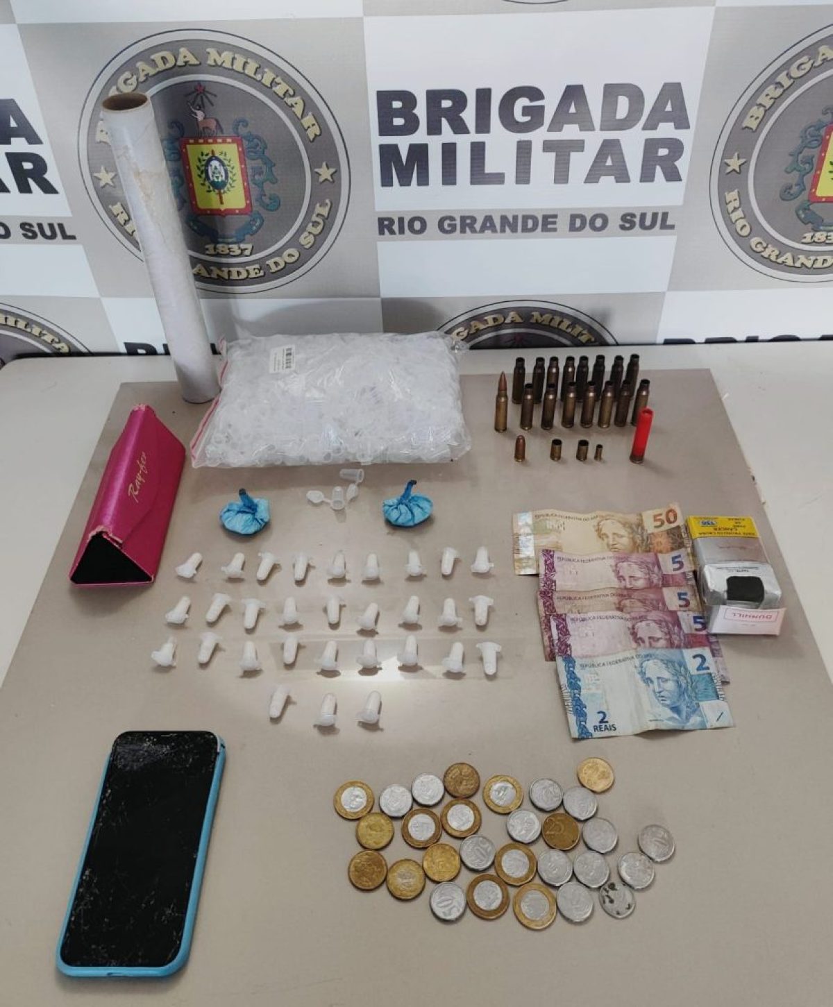 Homem é preso por tráfico de drogas durante Operação Cerco Fechado em Cerro Largo Homem é preso por tráfico de drogas durante Operação Cerco Fechado em Cerro Largo