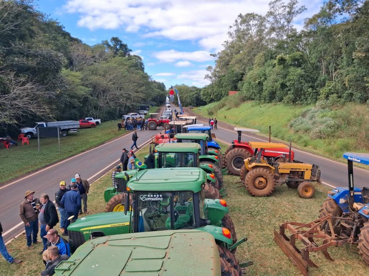 Produtores Rurais se mobilizam em defesa da Securitização Agrícola em Guarani das Missões Produtores Rurais se mobilizam em defesa da Securitização Agrícola em Guarani das Missões
