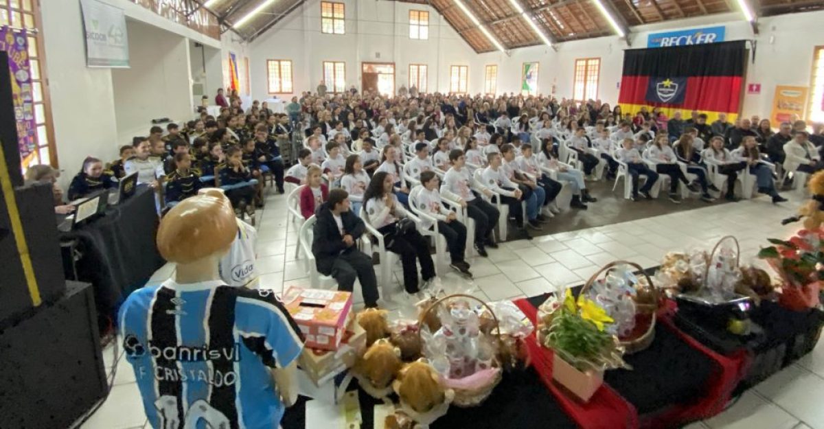 PROERD forma 77 crianças em Cerro Largo