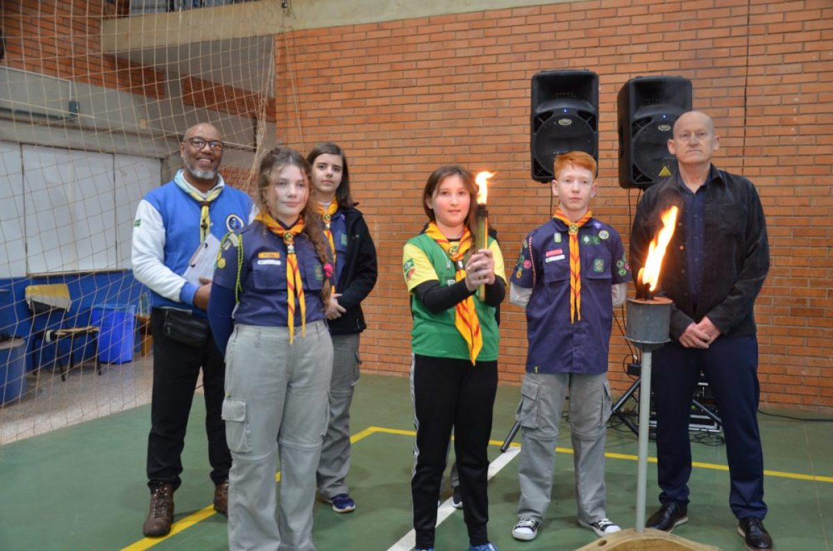 Cerro Largo recebe o Fogo Simbólico da Pátria Cerro Largo recebe o Fogo Simbólico da Pátria