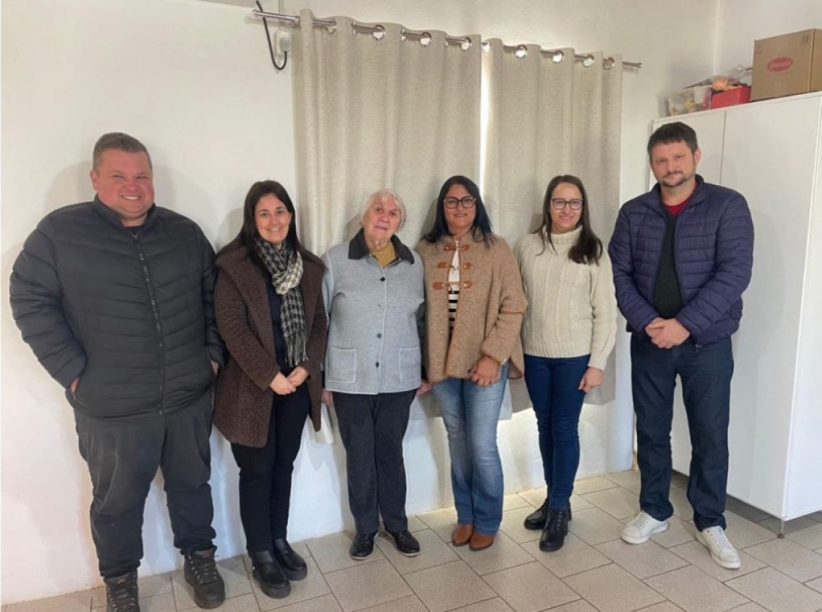 Nova diretoria do Conselho Municipal de Assistência Social toma posse em Salvador das Missões Nova diretoria do Conselho Municipal de Assistência Social toma posse em Salvador das Missões