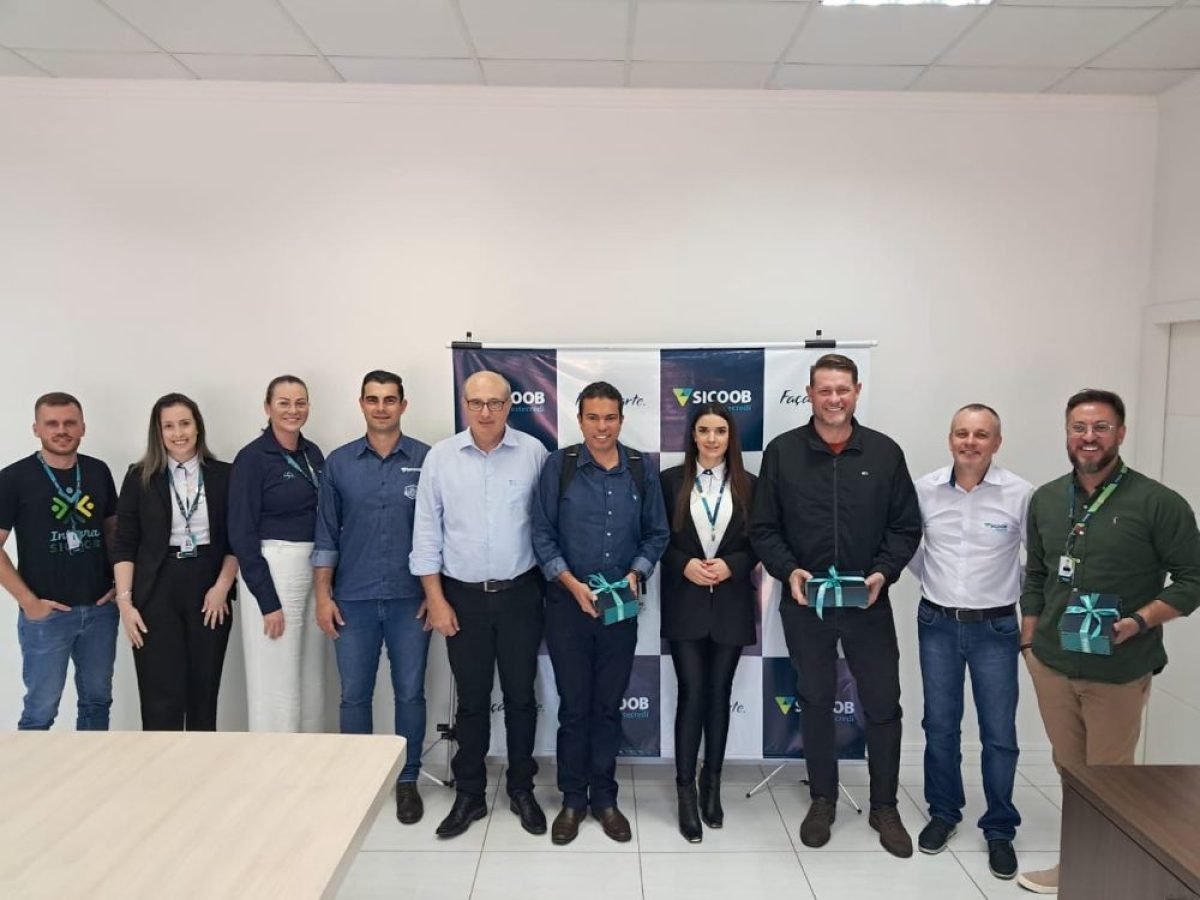 Sicoob Oestecredi projeta novas estratégias para o agro