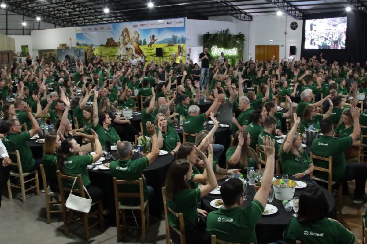 Sicredi União RS/ES realiza Assembleia Geral Extraordinária e Encontro de Encerramento Anual de Coordenadores de Núcleo Sicredi União RS/ES realiza Assembleia Geral Extraordinária e Encontro de Encerramento Anual de Coordenadores de Núcleo