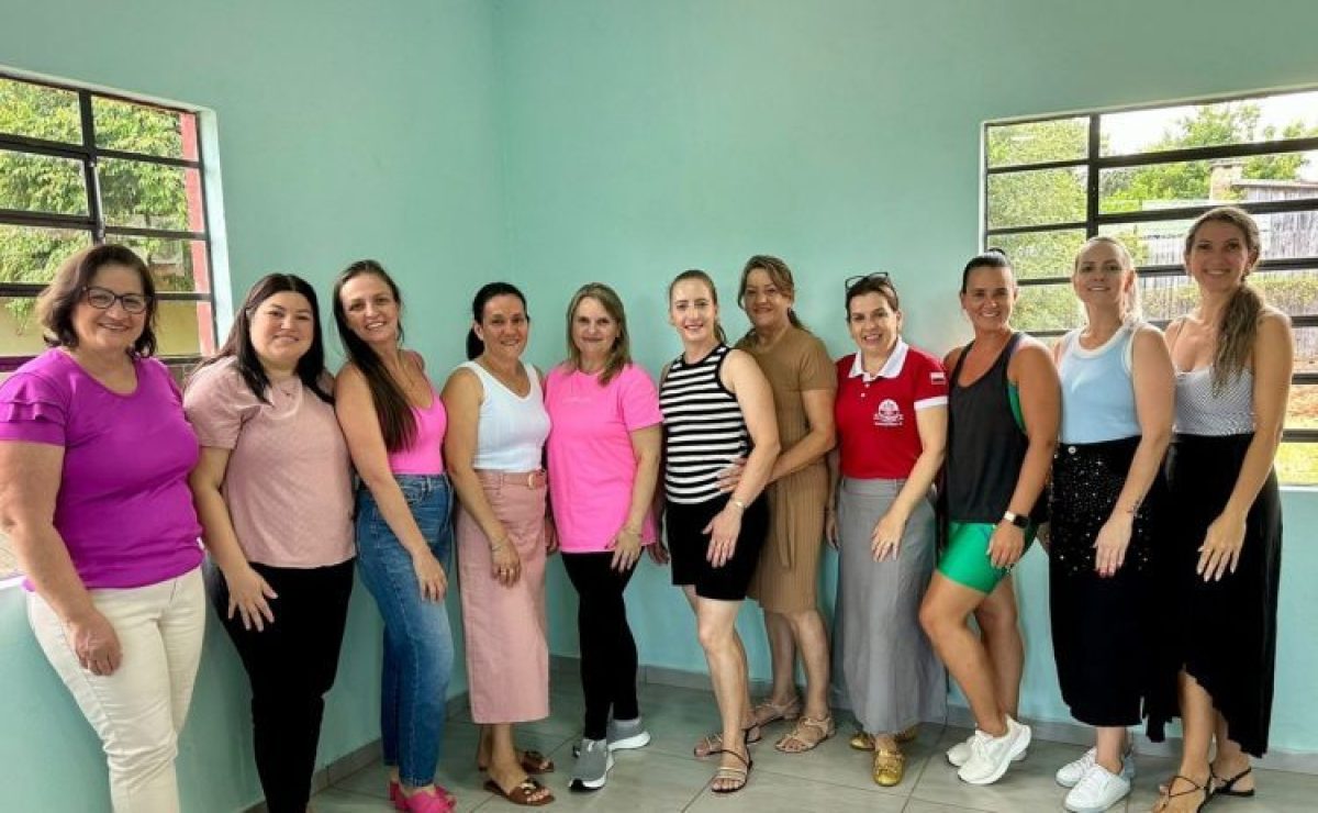 Reunião define preparativos para o Dia da Mulher em Guarani das Missões