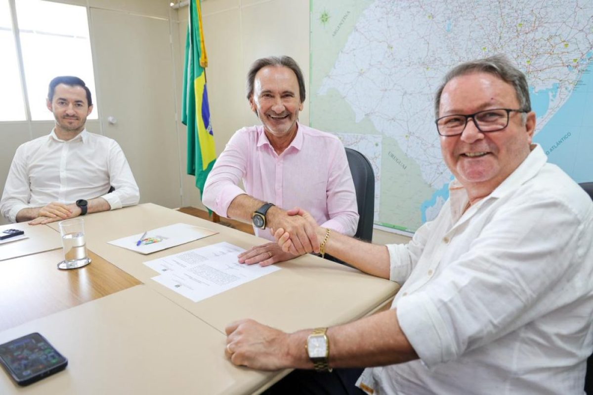 Assinado contrato para início das obras de pavimentação do acesso municipal de Cerro Largo