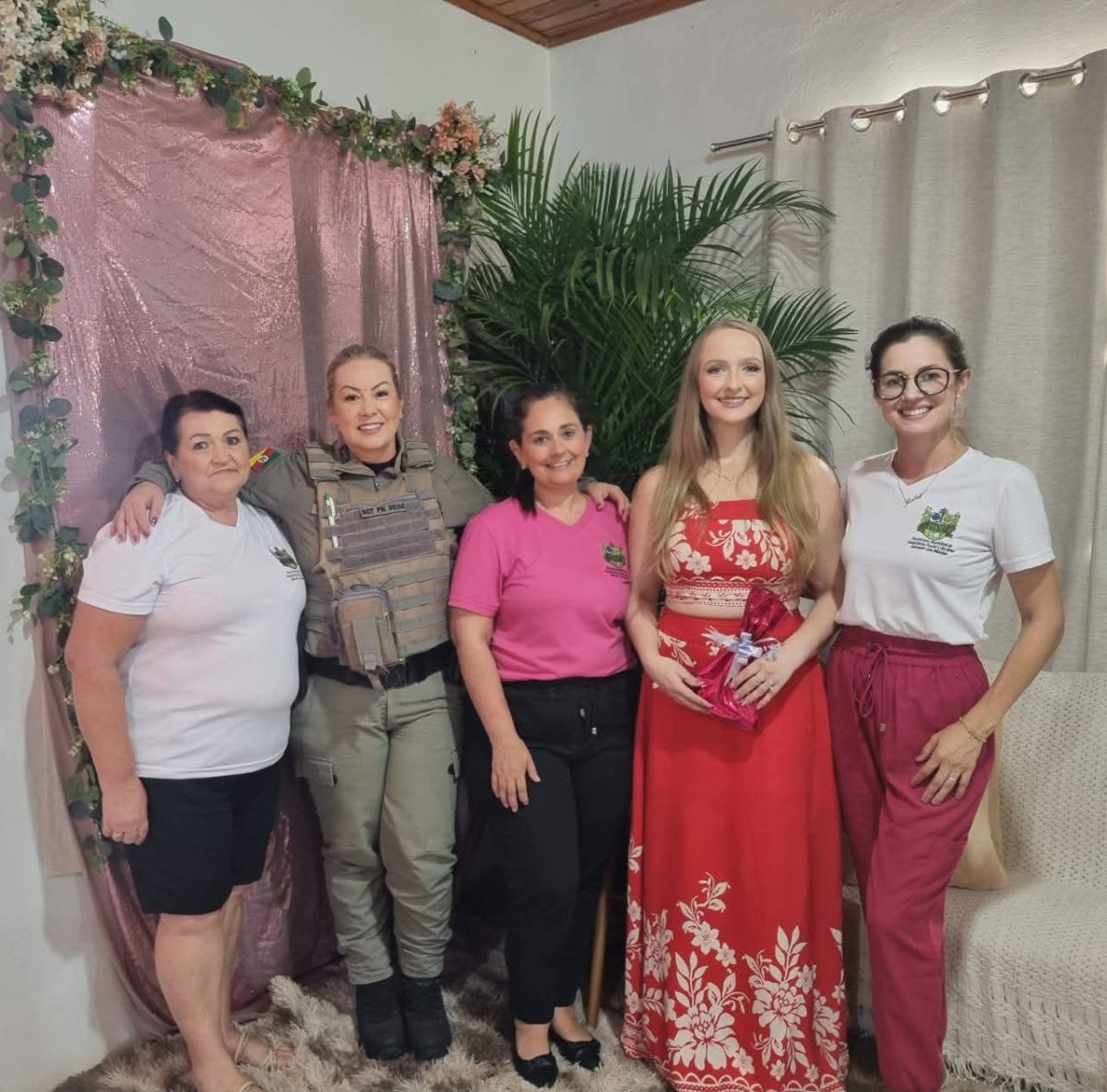 Roda de conversa destaca papel da mulher na segurança pública em Salvador das Missões Roda de conversa destaca papel da mulher na segurança pública em Salvador das Missões