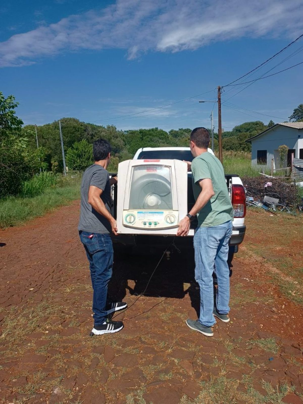 Máquina de lavar furtada é recuperada pela Polícia em Cerro Largo