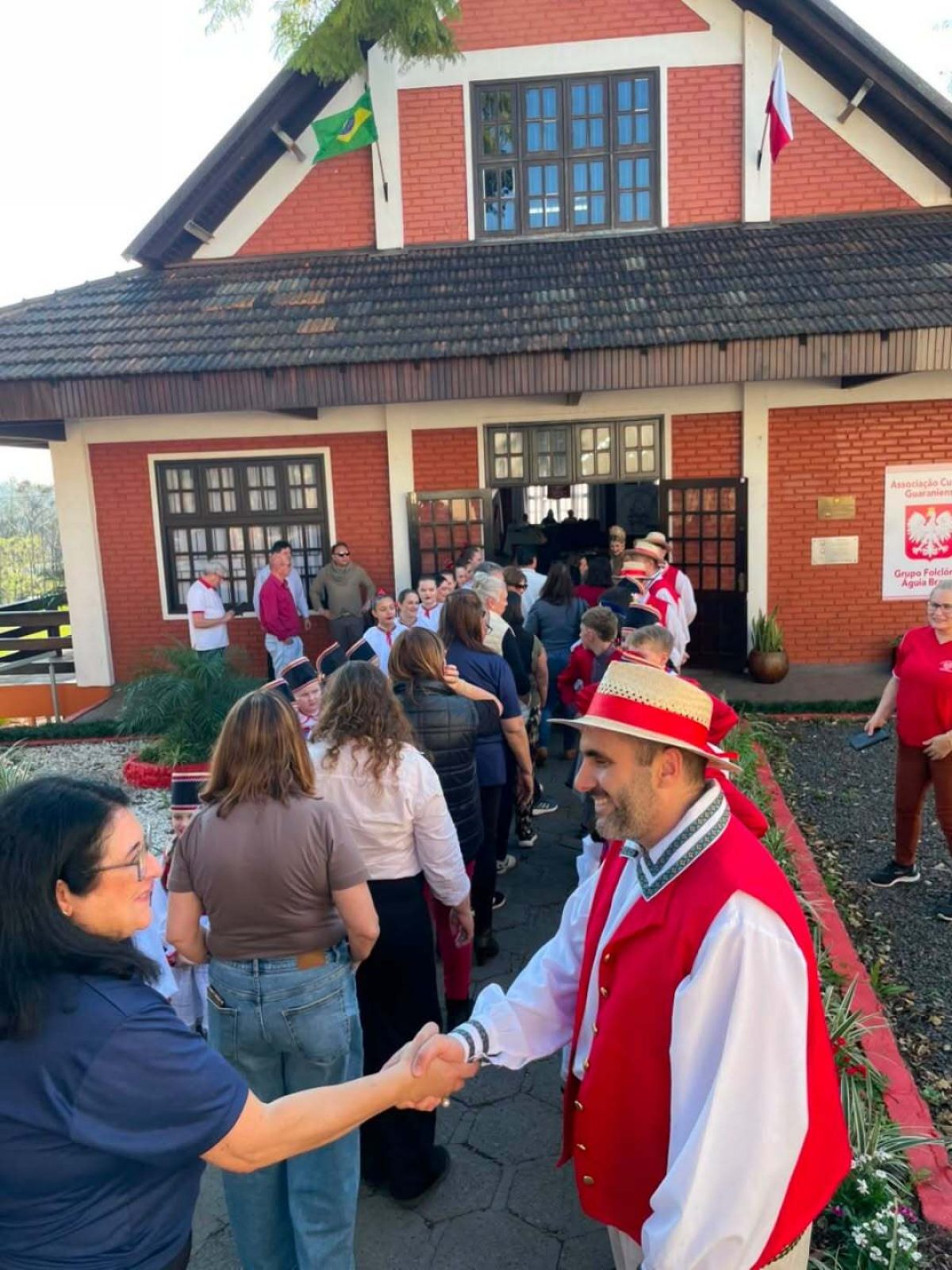 Turistas conhecem as riquezas culturais de Guarani das Missões