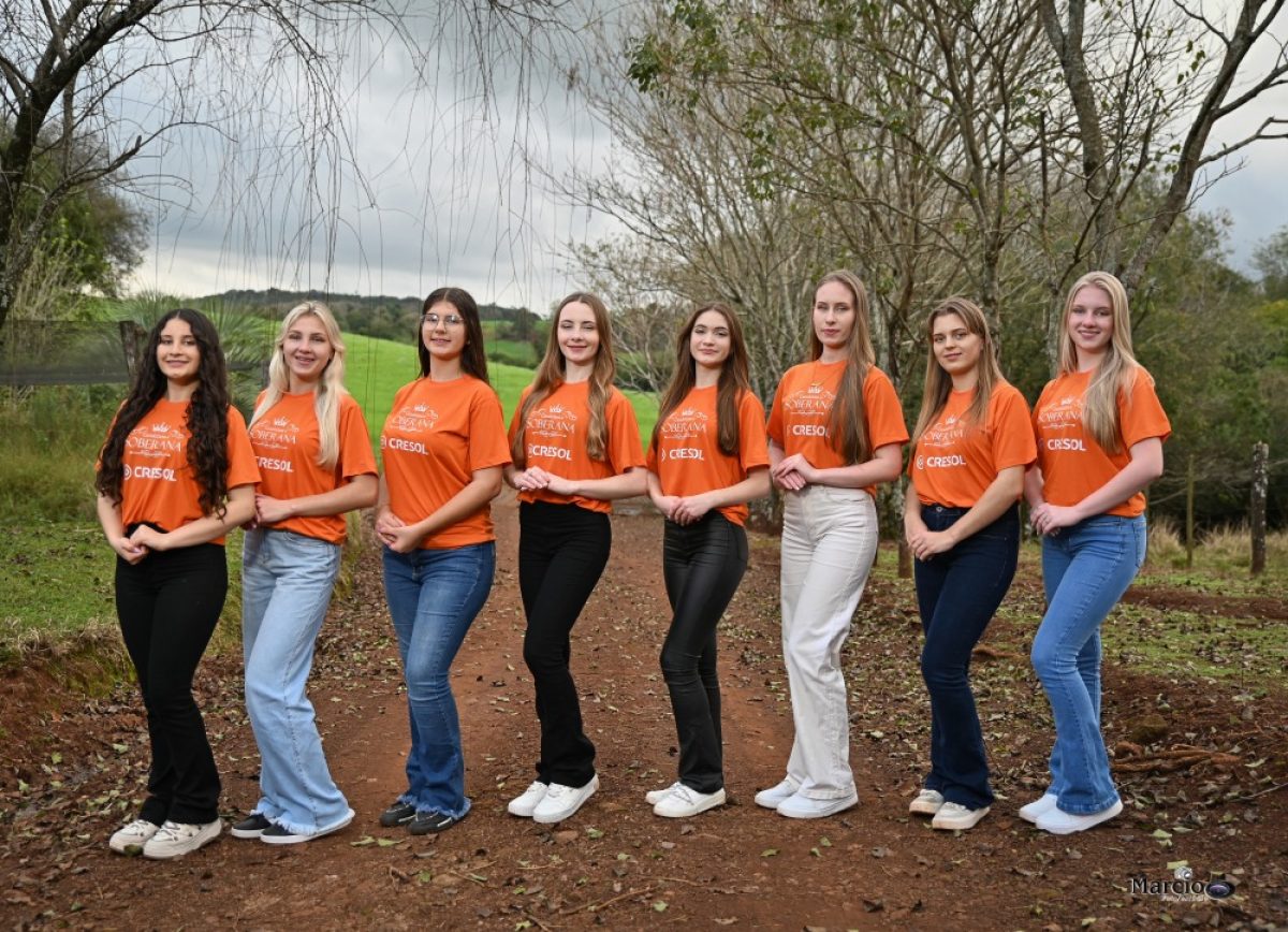 Candidatas a Soberanas de Sete de Setembro participam de curso preparatório Candidatas a Soberanas de Sete de Setembro participam de curso preparatório
