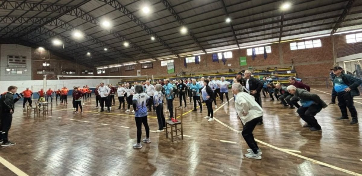 TERCEIRA IDADE DE SALVADOR DAS MISSÕES MOSTRA PROTAGONISMO NO ESPORTE, NA INTEGRAÇÃO E NA QUALIDADE DE VIDA TERCEIRA IDADE DE SALVADOR DAS MISSÕES MOSTRA PROTAGONISMO NO ESPORTE, NA INTEGRAÇÃO E NA QUALIDADE DE VIDA